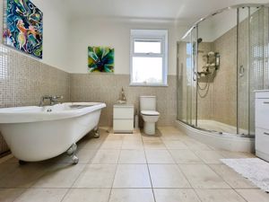 Photo 11- click for photo gallery